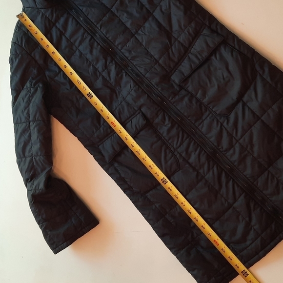 Roxy small black long lightweight puffer - Picture 10 of 10